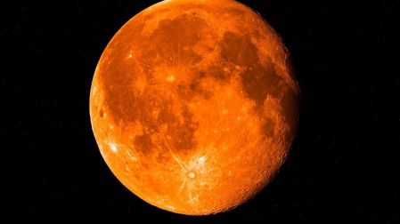 La Luna roja y la Luna naranja tienen una explicación científica.