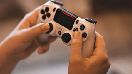 ¿Descargas videojuegos gratis piratas? Los riesgos que pocos conocen